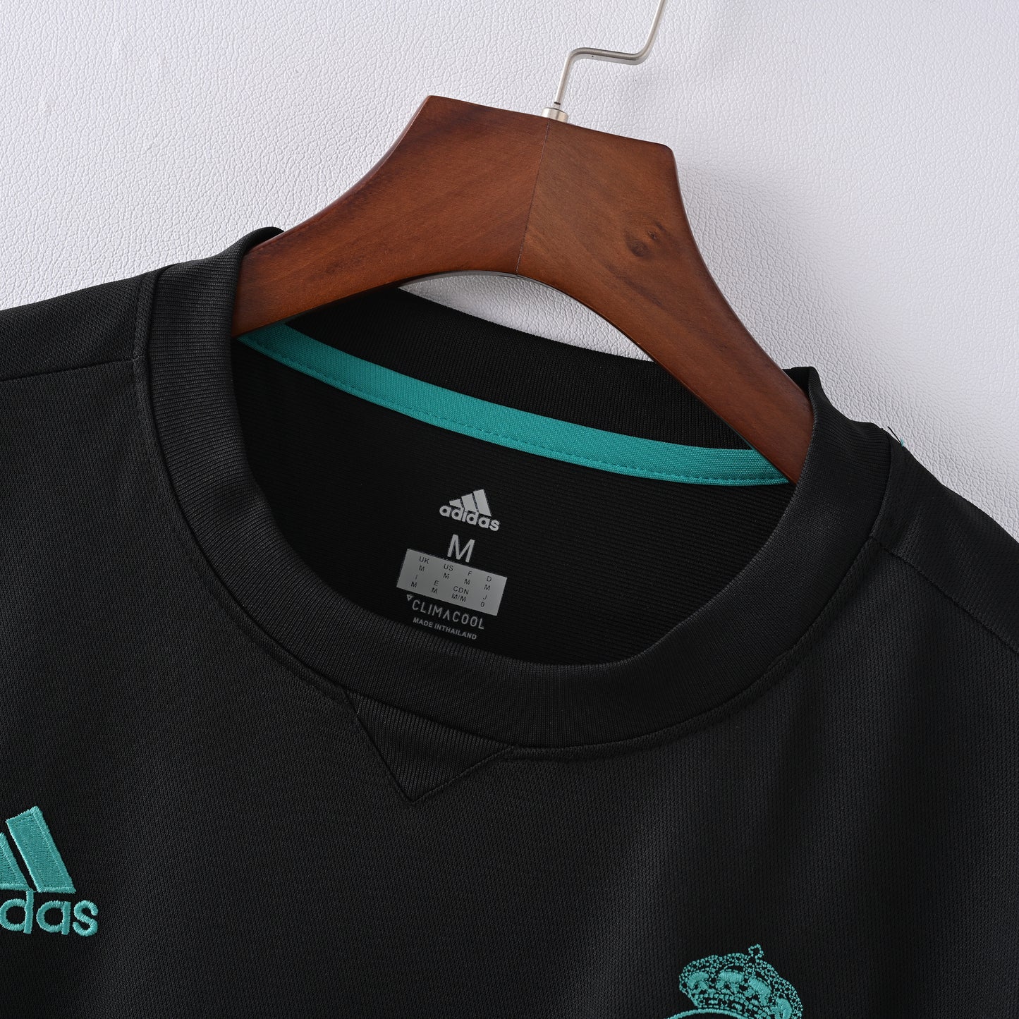 17-18 Real Madrid Away Kit