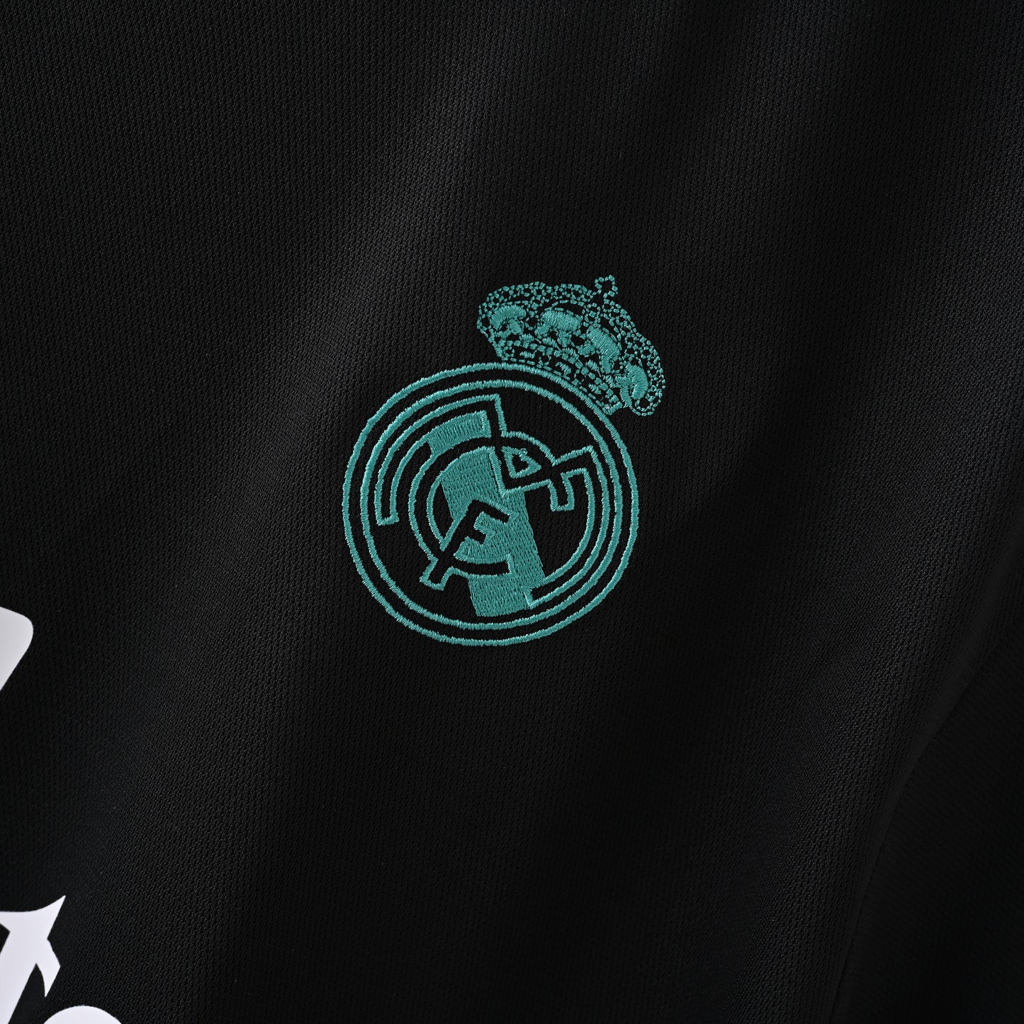 17-18 Real Madrid Away Kit
