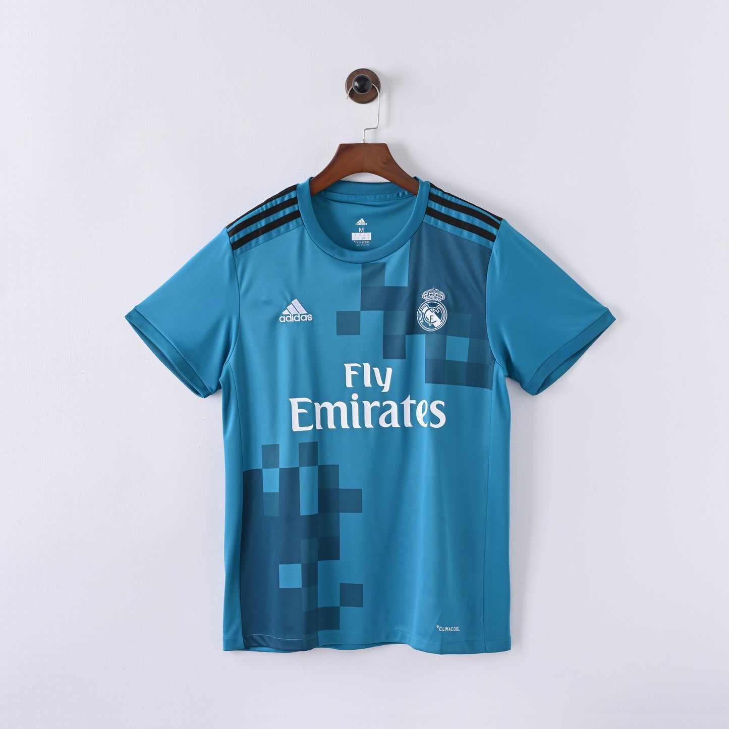 17-18 Real Madrid Away Kit